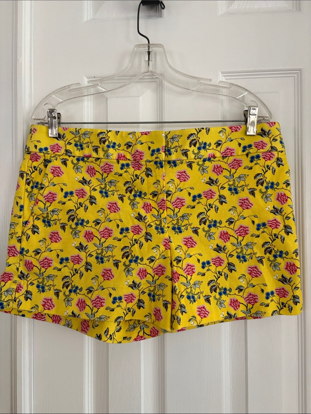 LOFT Bright Yellow Floral print colorful textured cotton Women's Shorts size 8